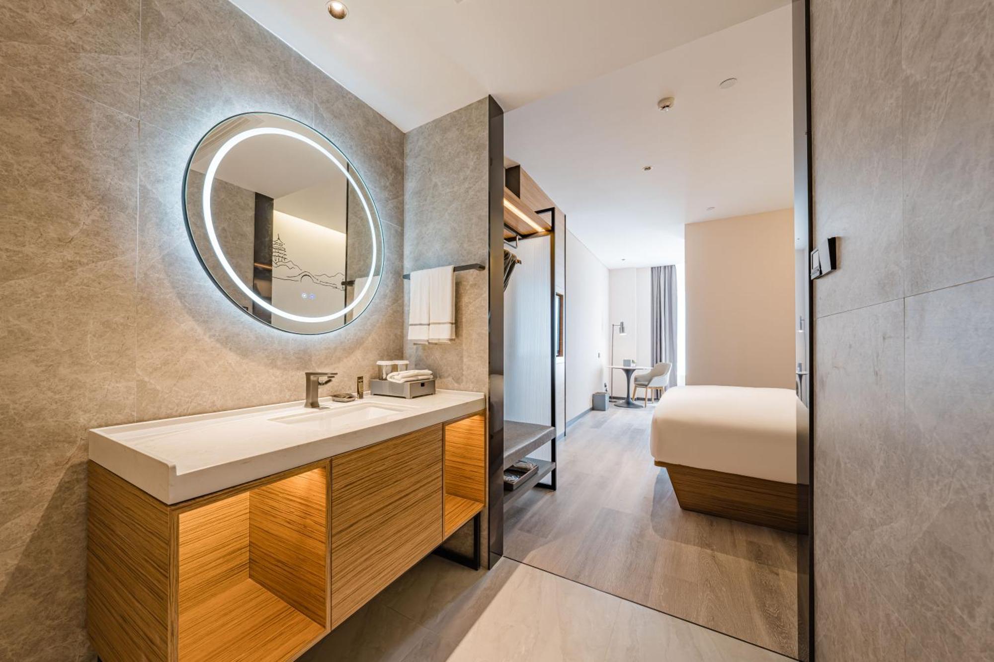 Urcove By Hyatt Hangzhou Riverside Cbd Экстерьер фото